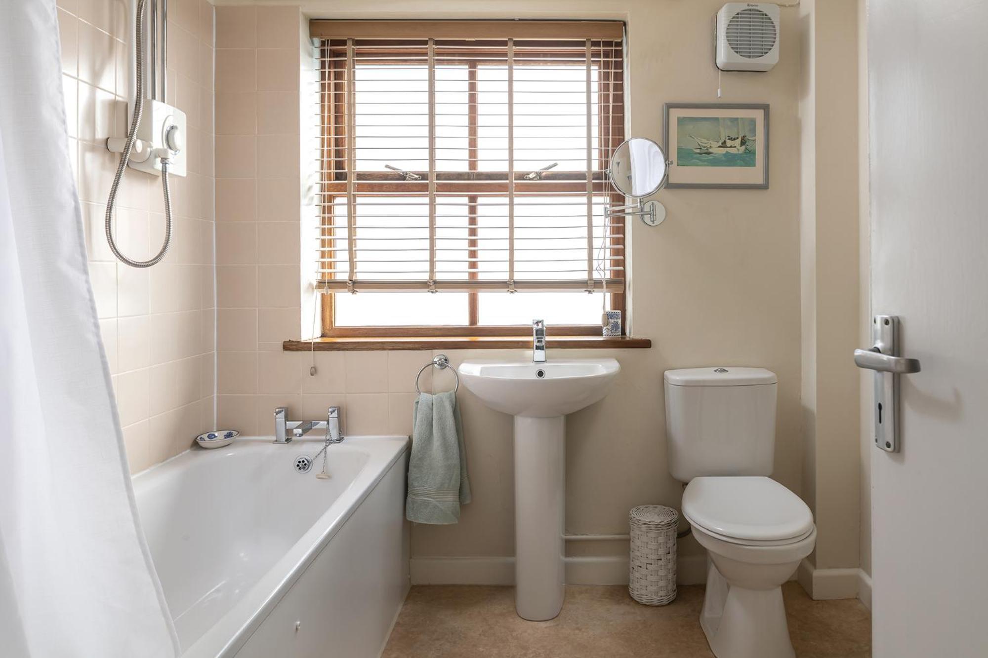 The Boathouse For Two, St Davids, Garage Parking Villa Luaran gambar